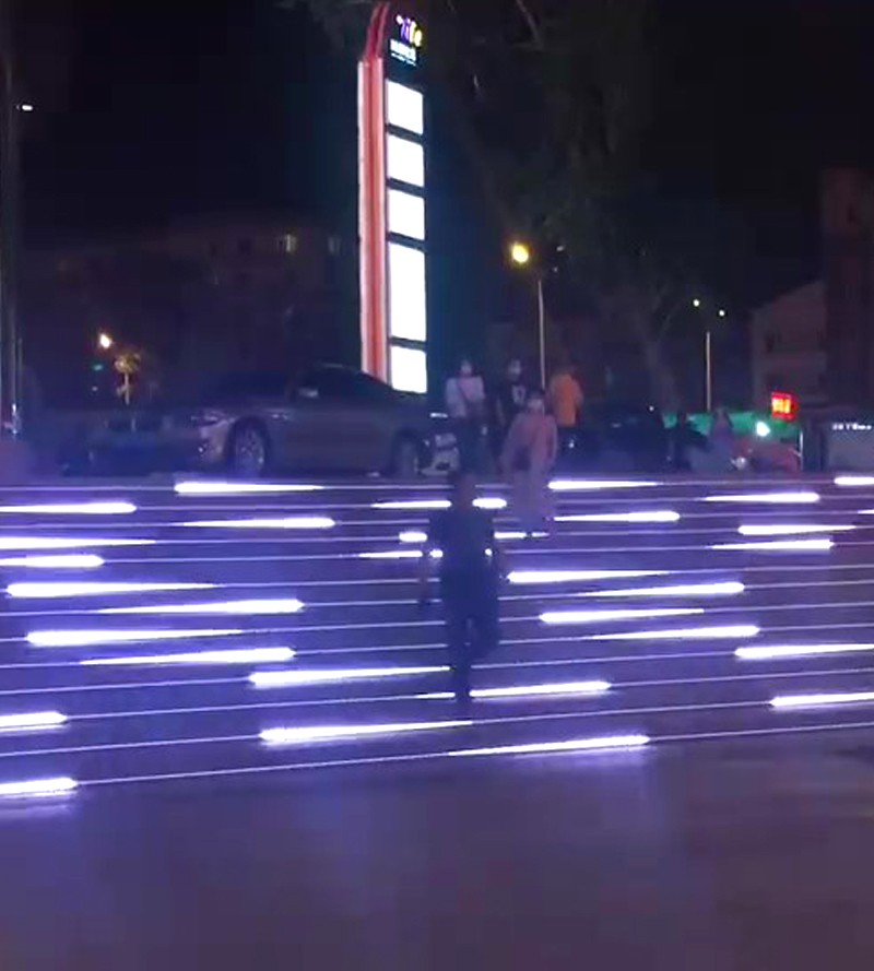 廠家批發(fā)led燈帶 led柔性燈帶 使用壽命長