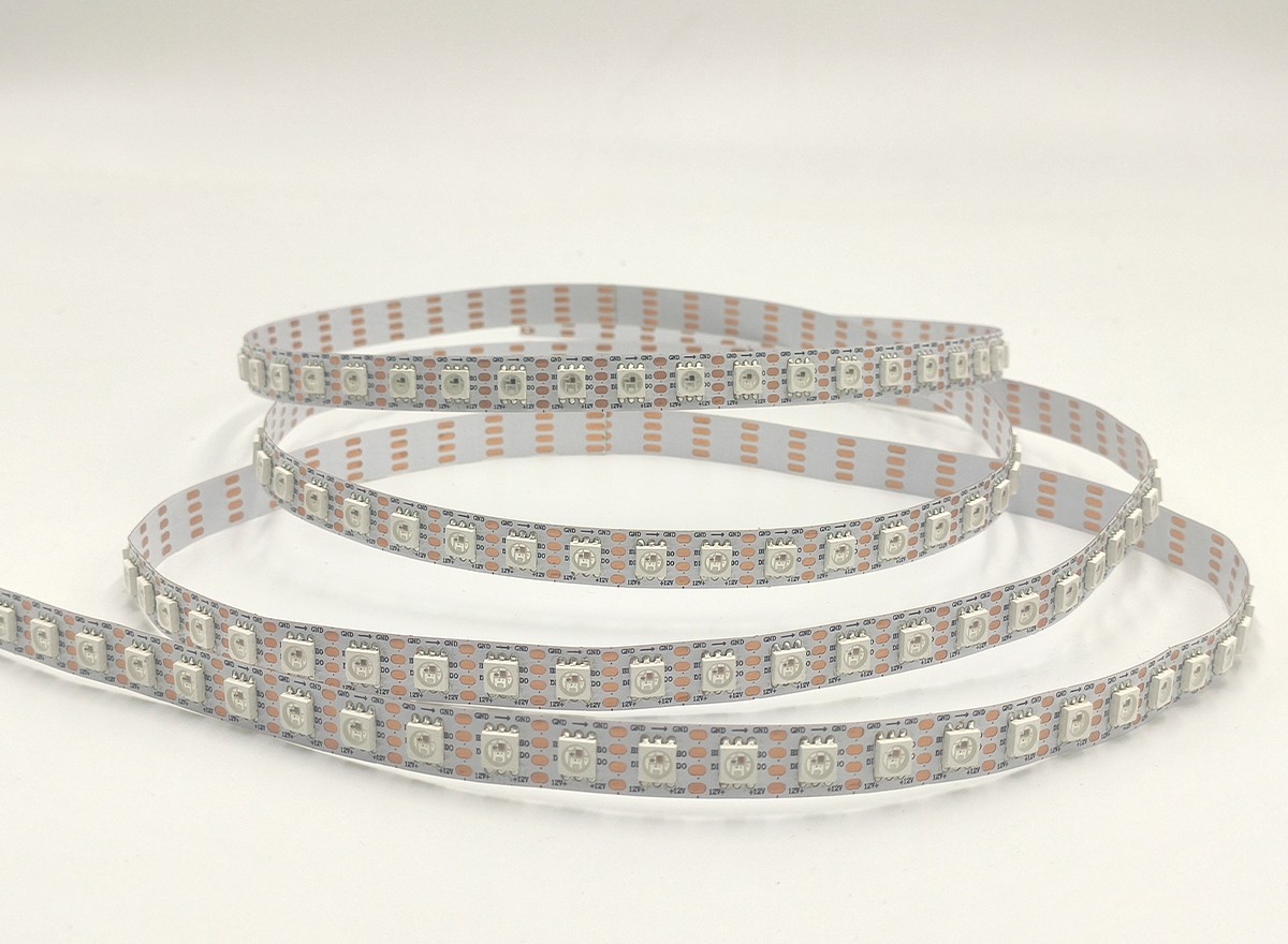 內(nèi)置SK6813 5050RGB 96燈 12V 單點單控斷點續(xù)傳